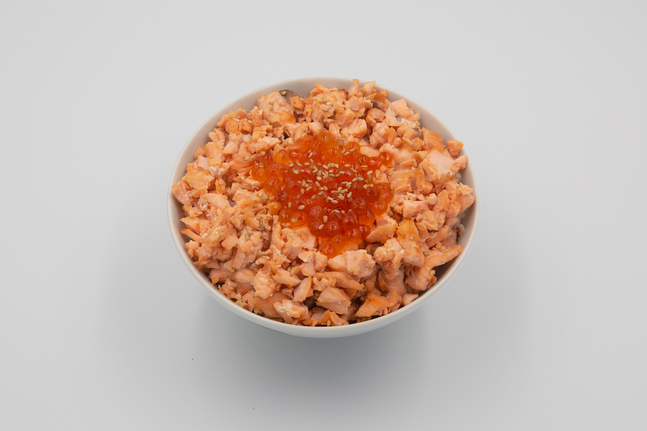 SALMON IKURA BOWL